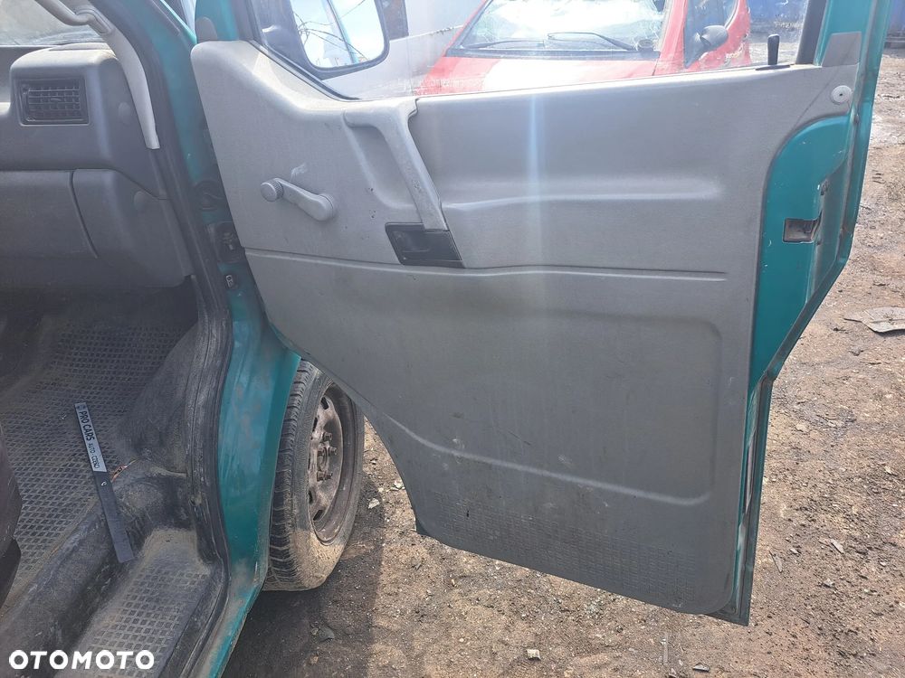VOLKSWAGEN TRANSPORTER T4 2.5TDI 110KM 1998R - CZĘŚCI !!! - 11