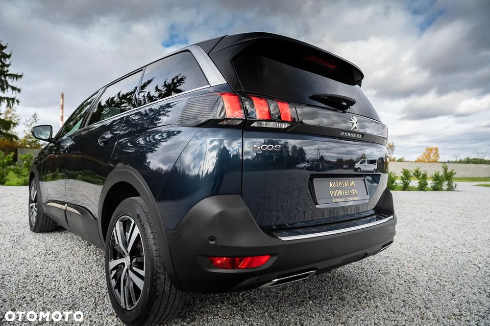 Peugeot 5008 - 9