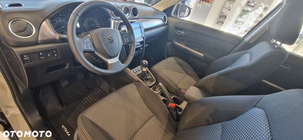 Suzuki Vitara 1.4 Boosterjet mHEV Premium Plus 2WD - 7