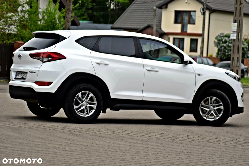 Hyundai Tucson blue 1.7 CRDi 2WD Trend - 28