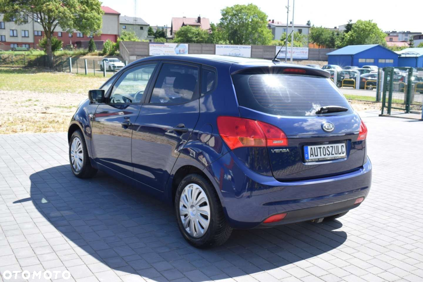 Kia Venga - 9