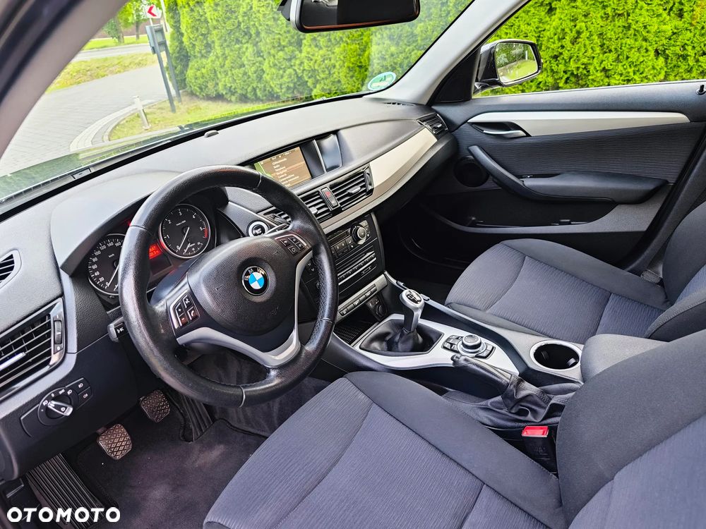 BMW X1 sDrive18d xLine - 20