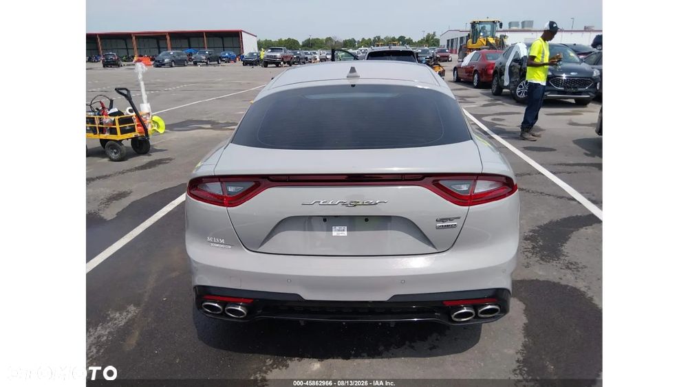 Kia Stinger 3.3 T-GDI V6 GT AWD - 8