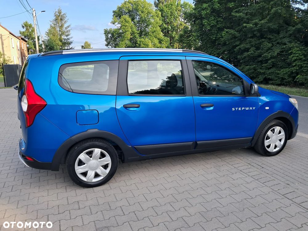 Dacia Lodgy TCe 115 Stepway - 16