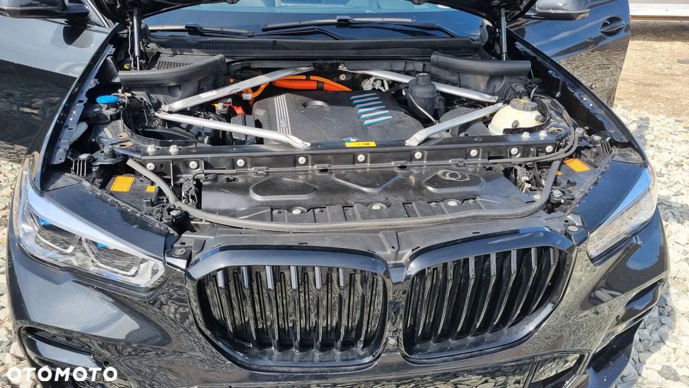 BMW X5 xDrive45e xLine - 37