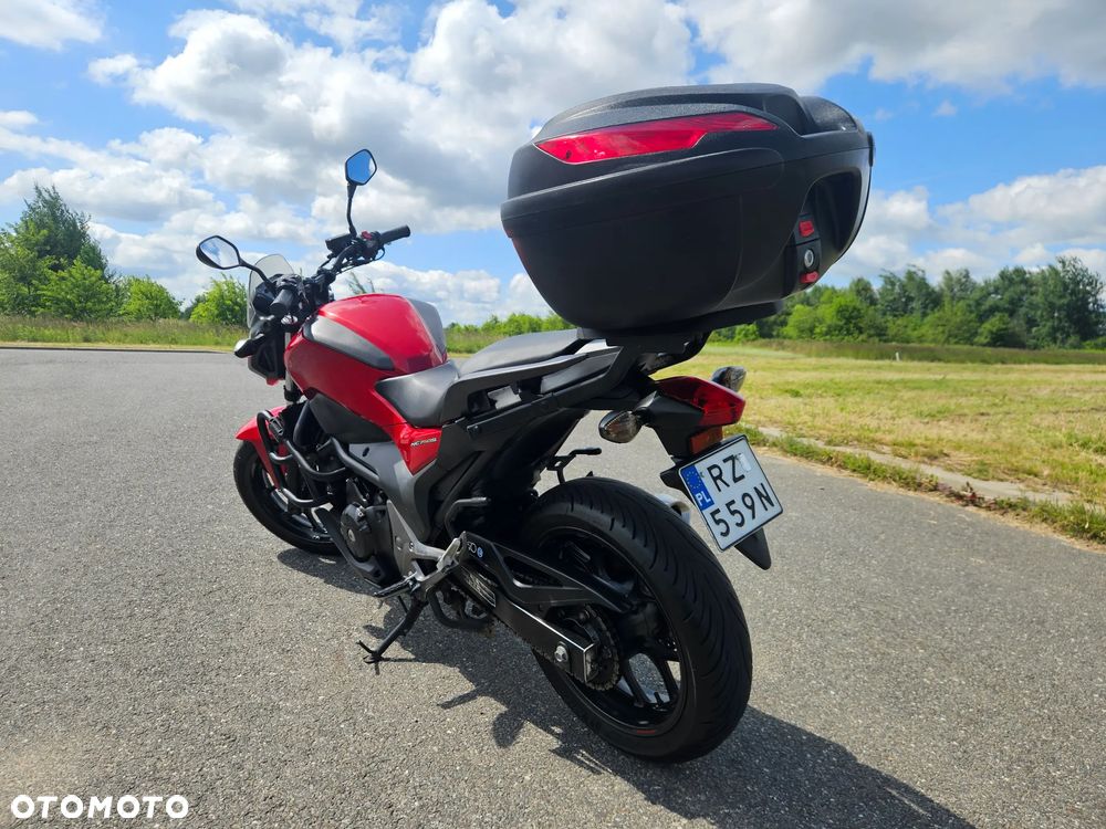Honda NC - 12