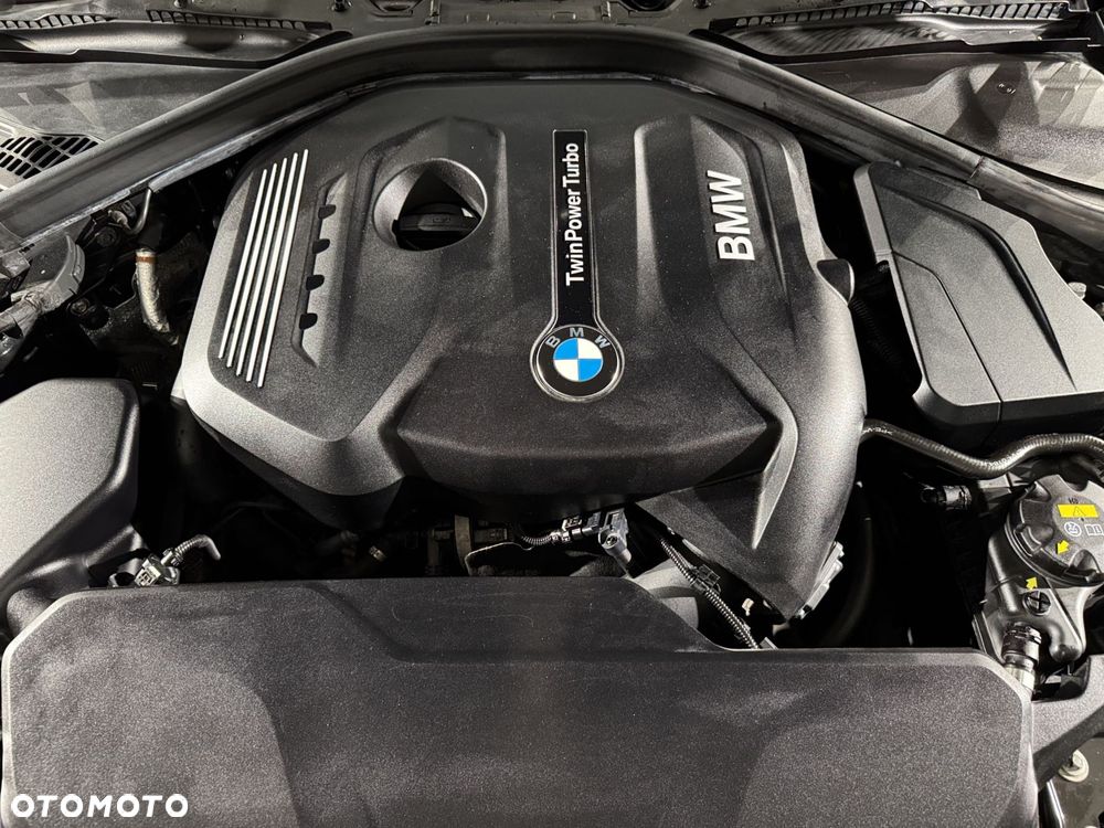 BMW 3GT 320i GPF - 33