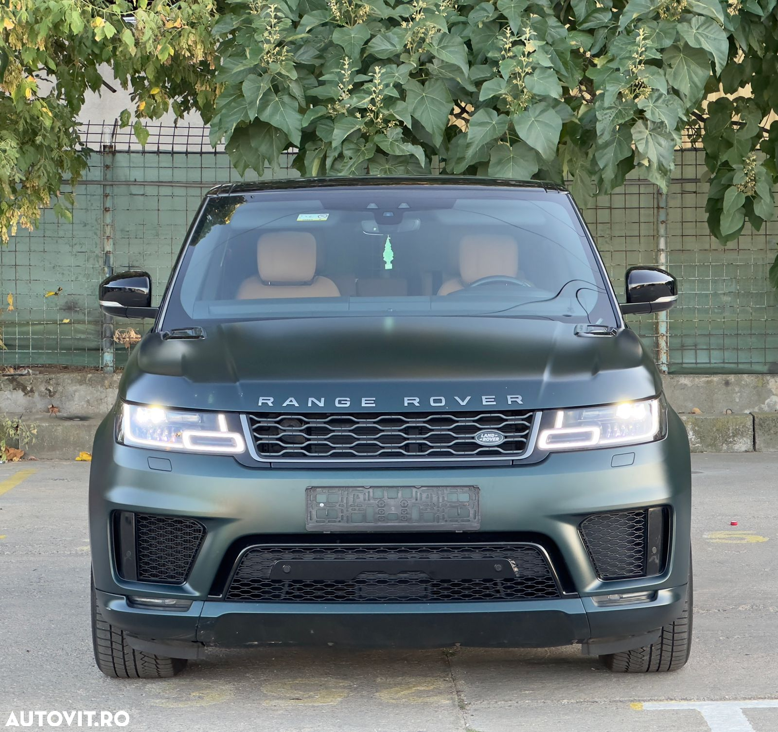 Land Rover Range Rover Sport 3.0 SDV6 HSE Dynamic - 3