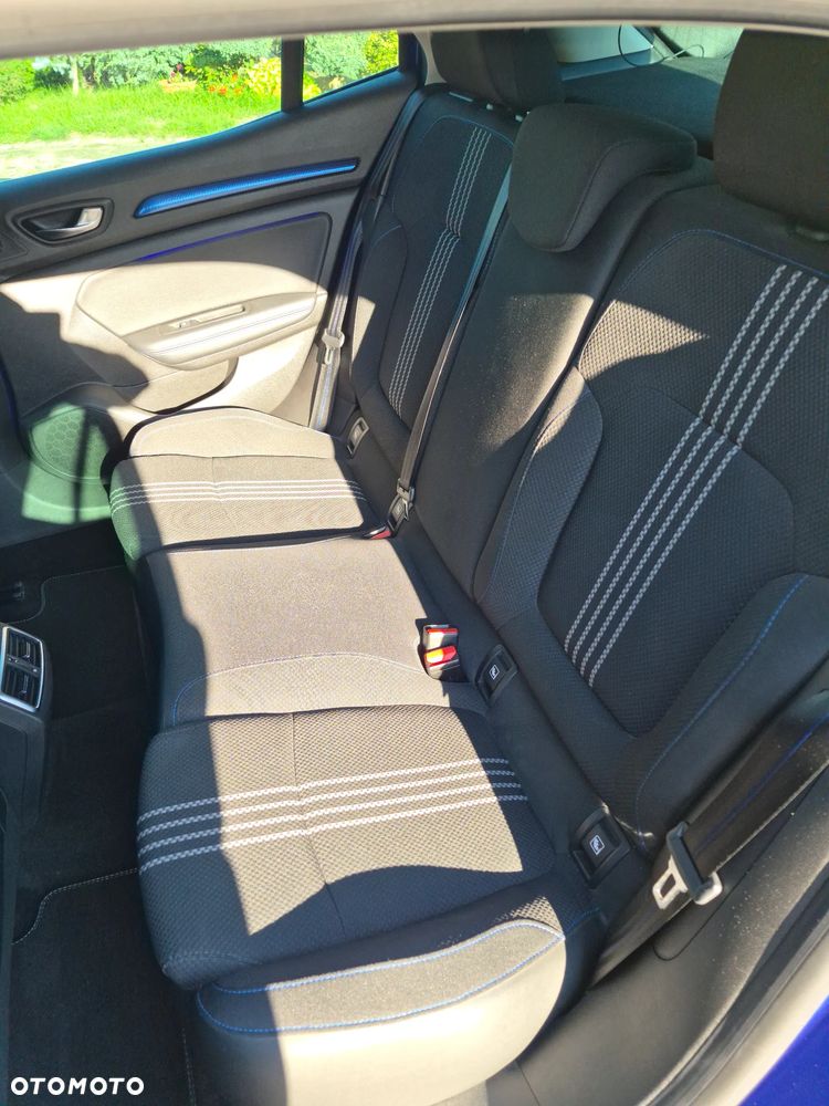 Renault Megane 1.6 TCe GT EDC - 13