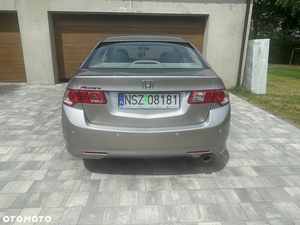 Honda Accord 2.0 Comfort - 10