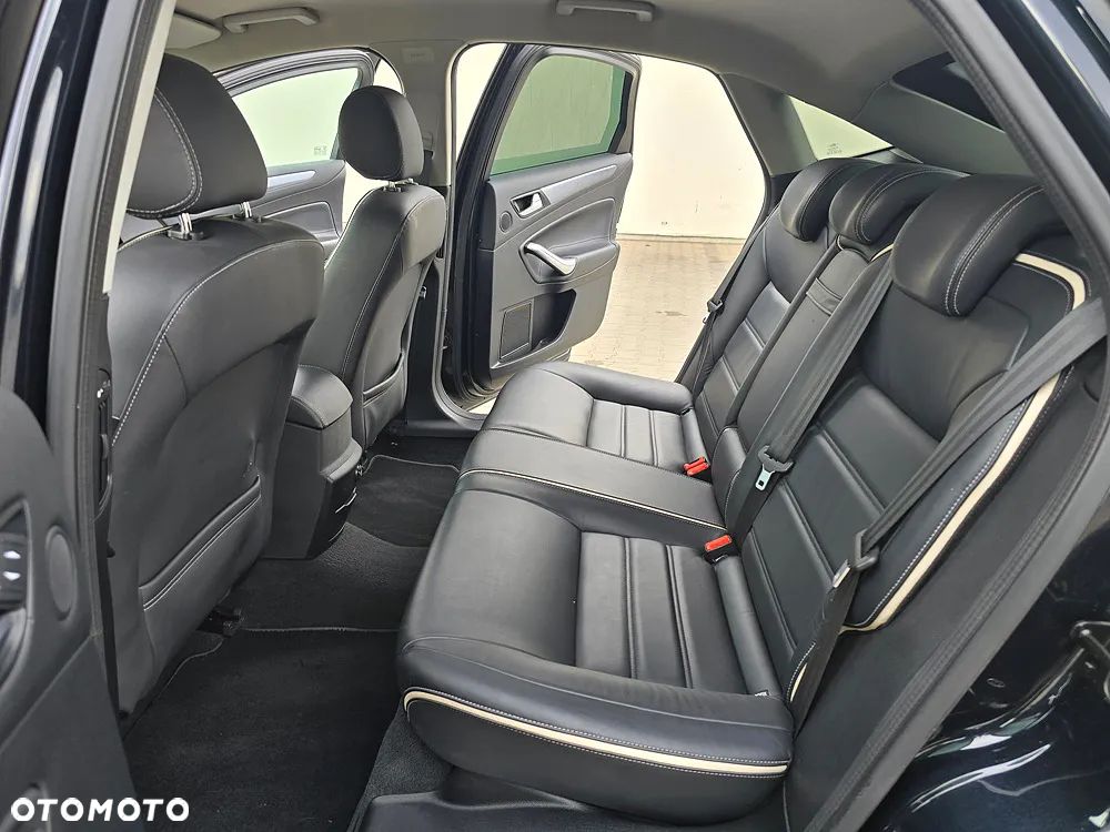 Ford Mondeo - 17