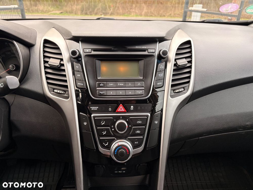 Hyundai i30 1.4 Comfort - 23