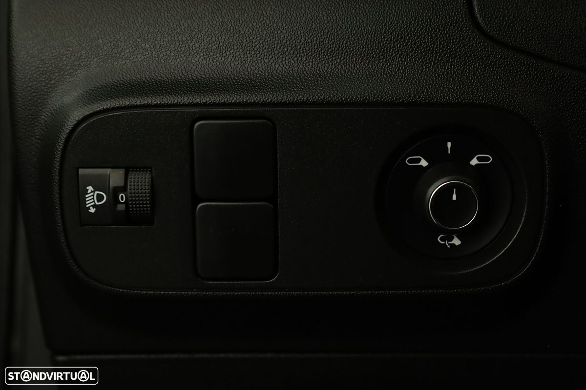 Citroën C3 1.2 PureTech Plus - 19