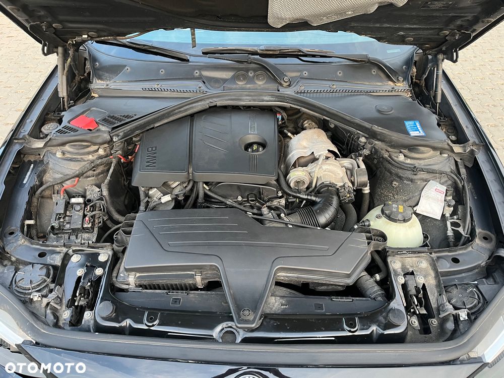 BMW Seria 1 116i - 14