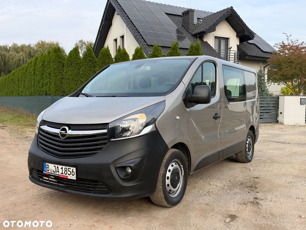 Opel Vivaro 2016 photo 2