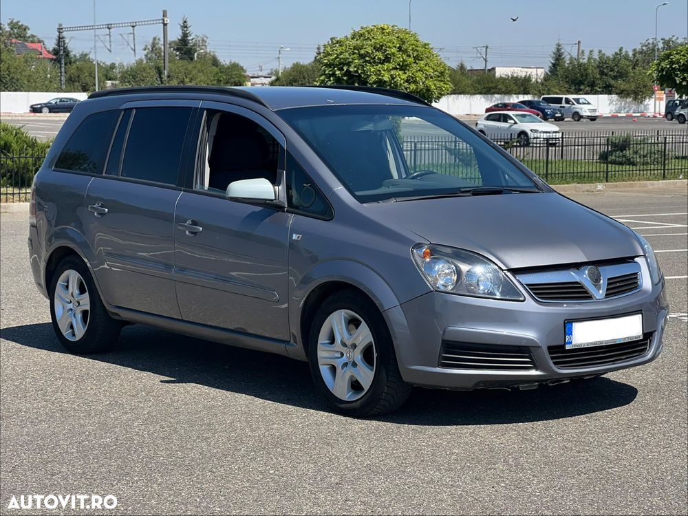 Opel Zafira 1.9 CDTI Cosmo - 2