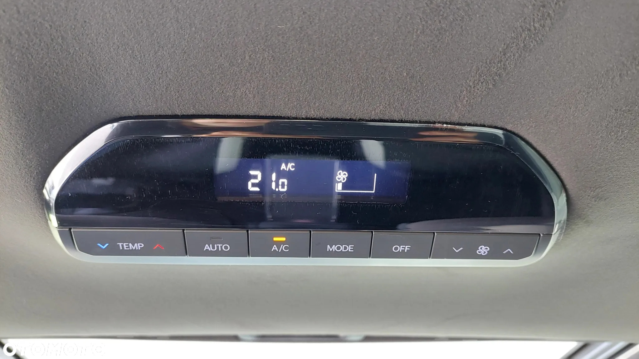Kia EV9 99.8kWh GT-Line AWD - 32
