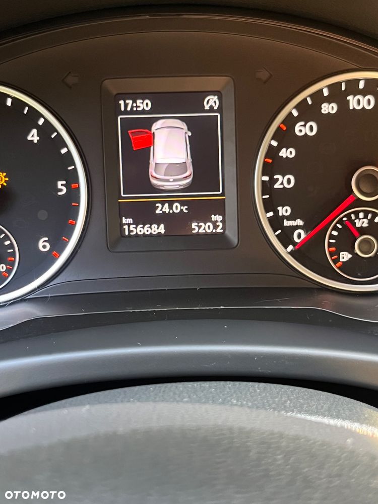 Volkswagen Tiguan - 13