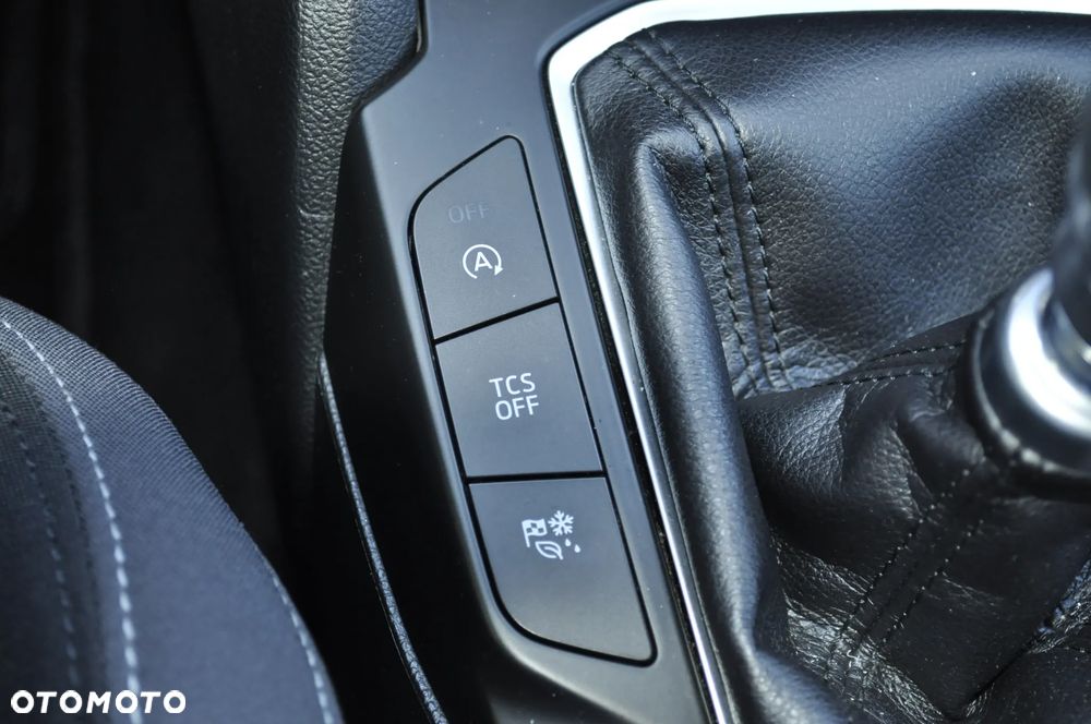 Ford Focus - 32