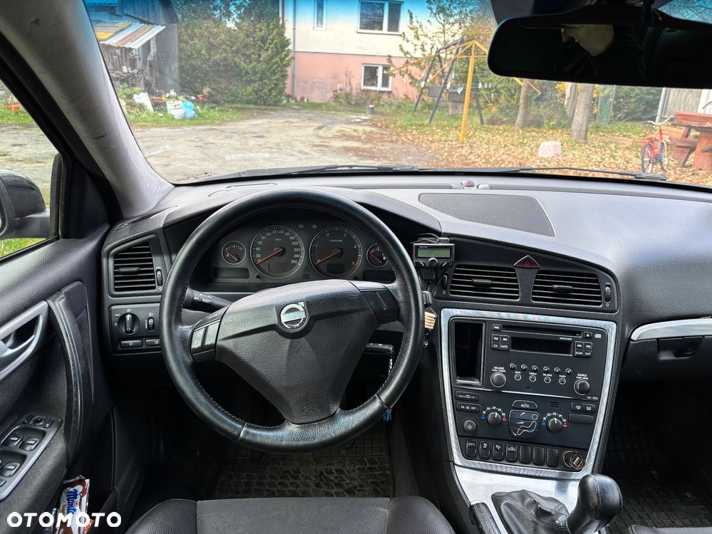 Volvo S60 2.4D5 Summum - 6