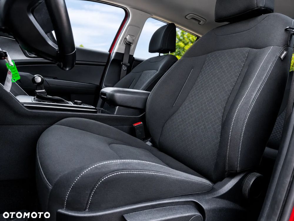 Kia Sportage 1.6 T-GDI 2WD Eco-Dynamics + (48V M-H) DCT Vision - 14