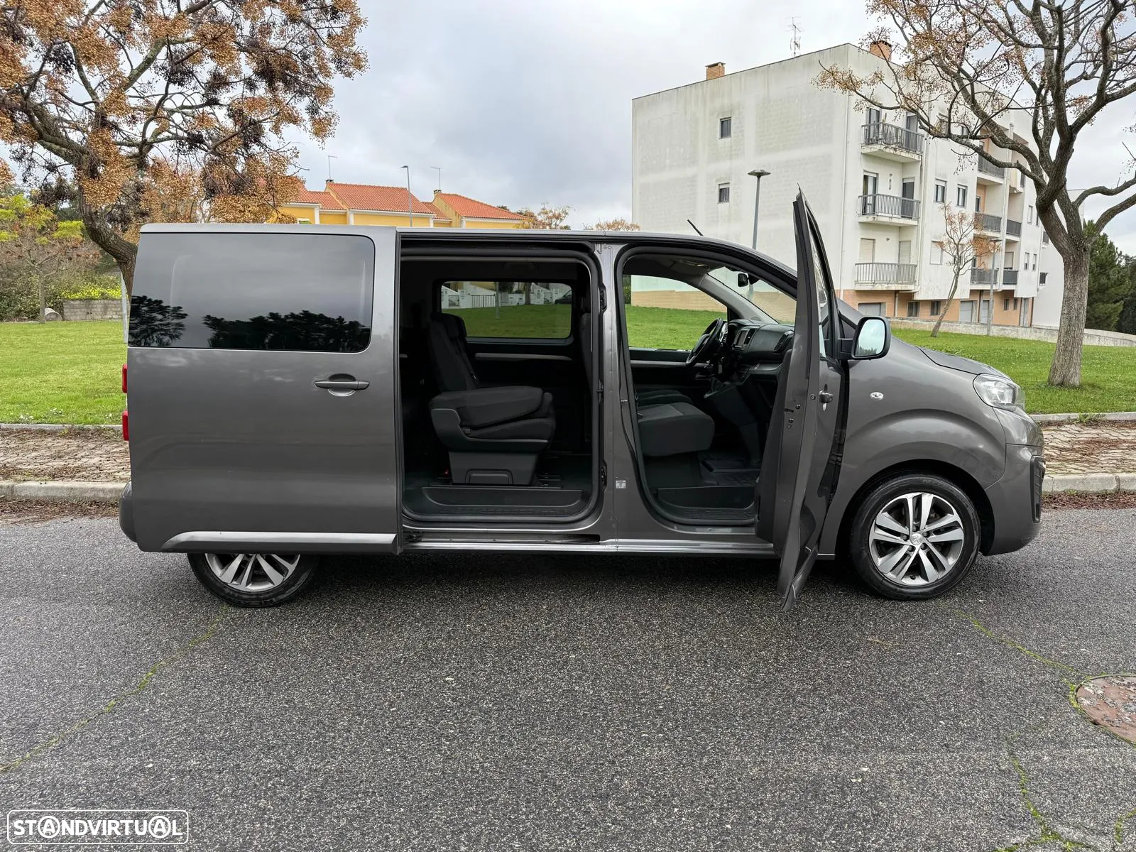 Peugeot Expert 1.5 BlueHDi L2H1 Semi-Vidrado - 8