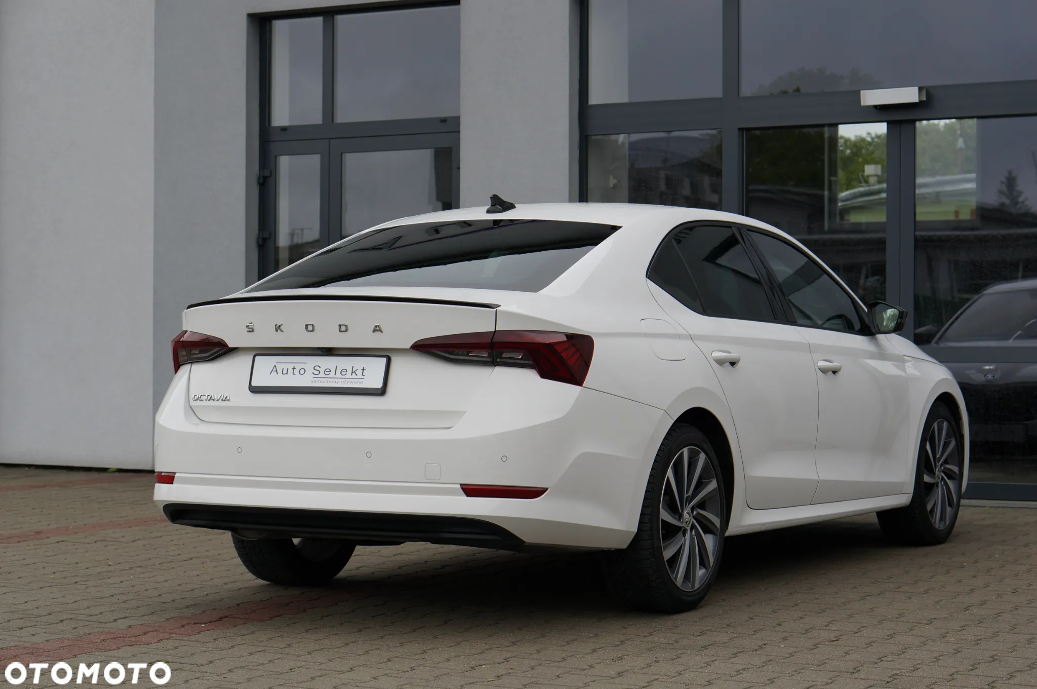 Skoda Octavia 2.0 TDI Style DSG - 7