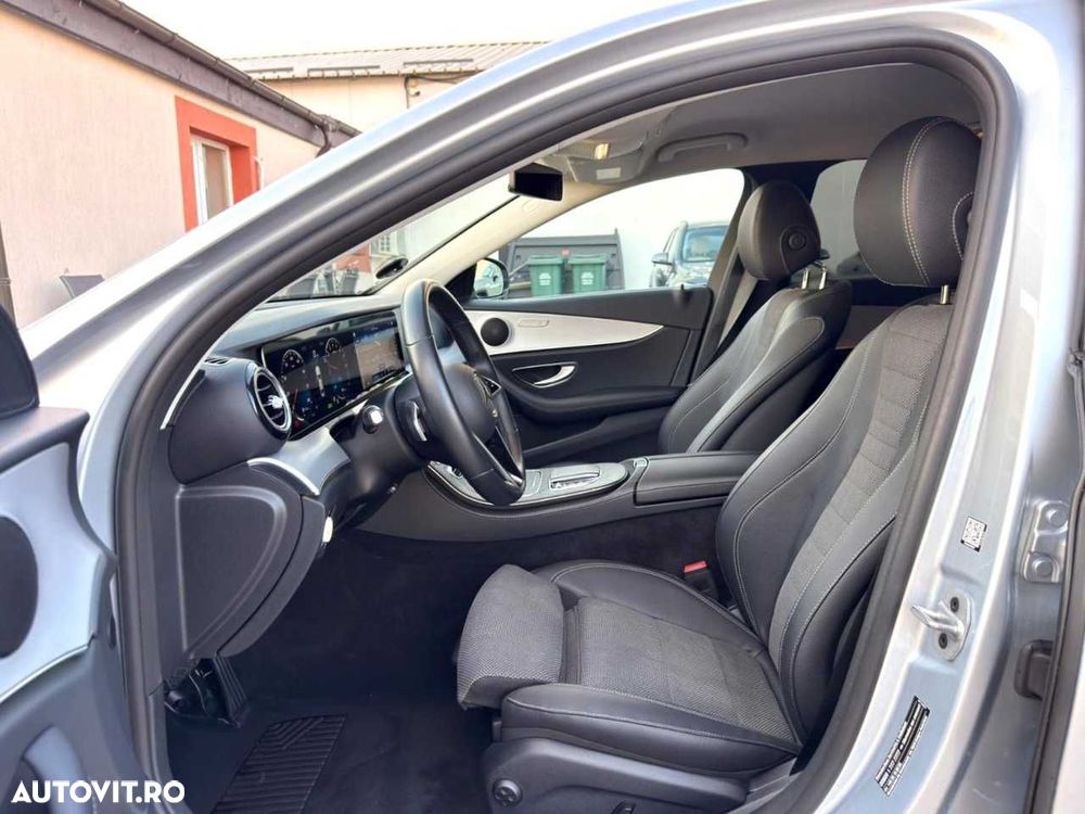 Mercedes-Benz E - 16