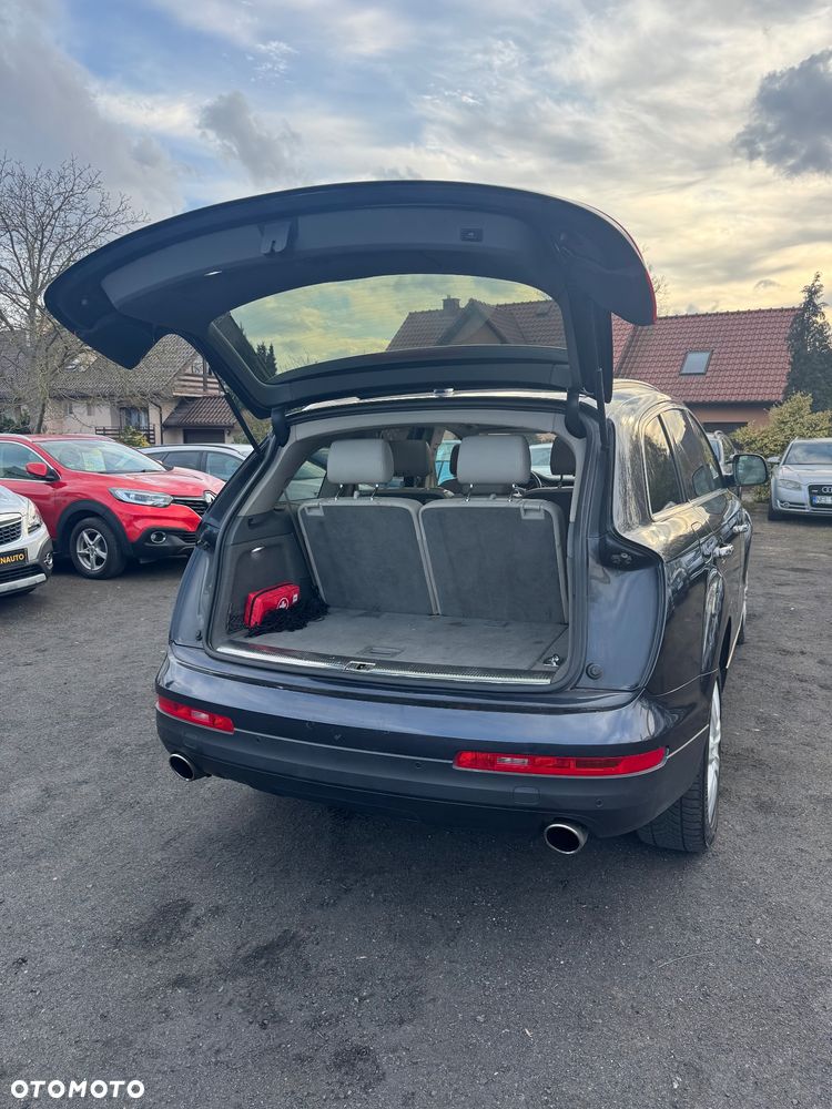 Audi Q7 3.6 FSI Quattro Tiptronic - 9