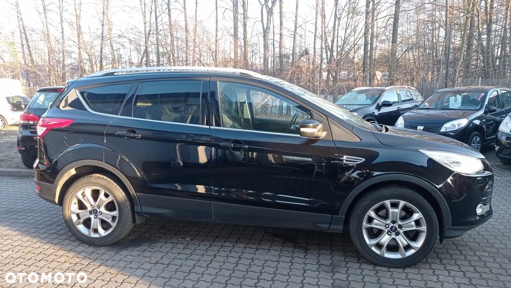 Ford Kuga 2.0 TDCi 4x4 Titanium - 23