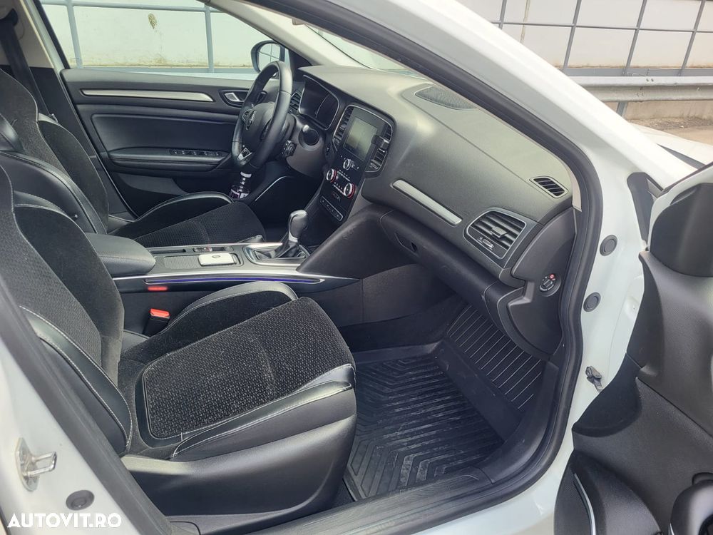 Renault Megane Blue dCi EDC Zen - 9