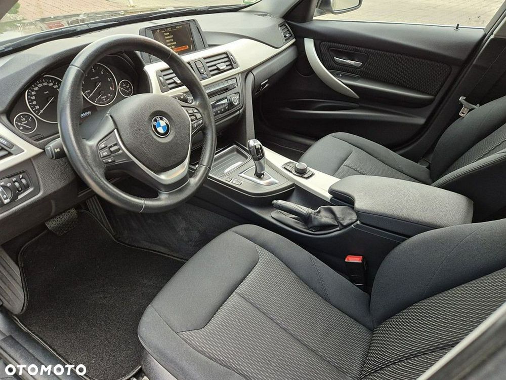 BMW Seria 3 320d Efficient Dynamic Edition - 8