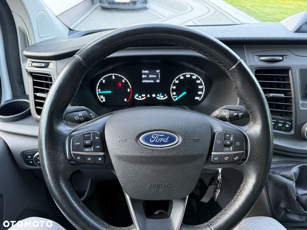 Ford Transit Custom 290 L2H1 Limited - 35
