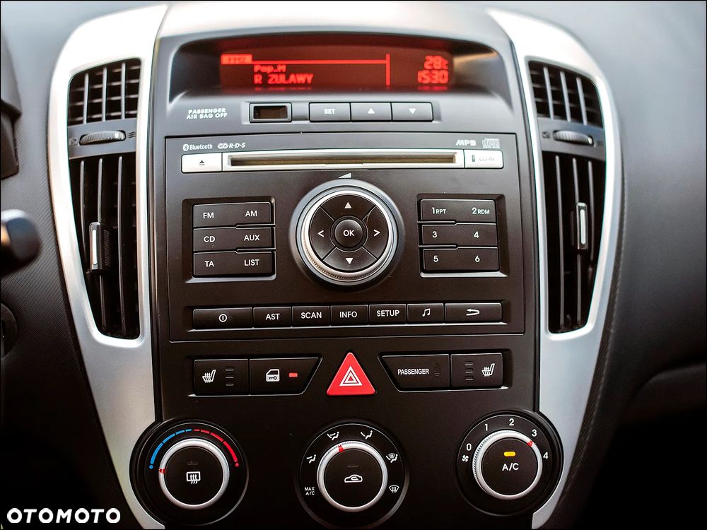 Kia Ceed - 19
