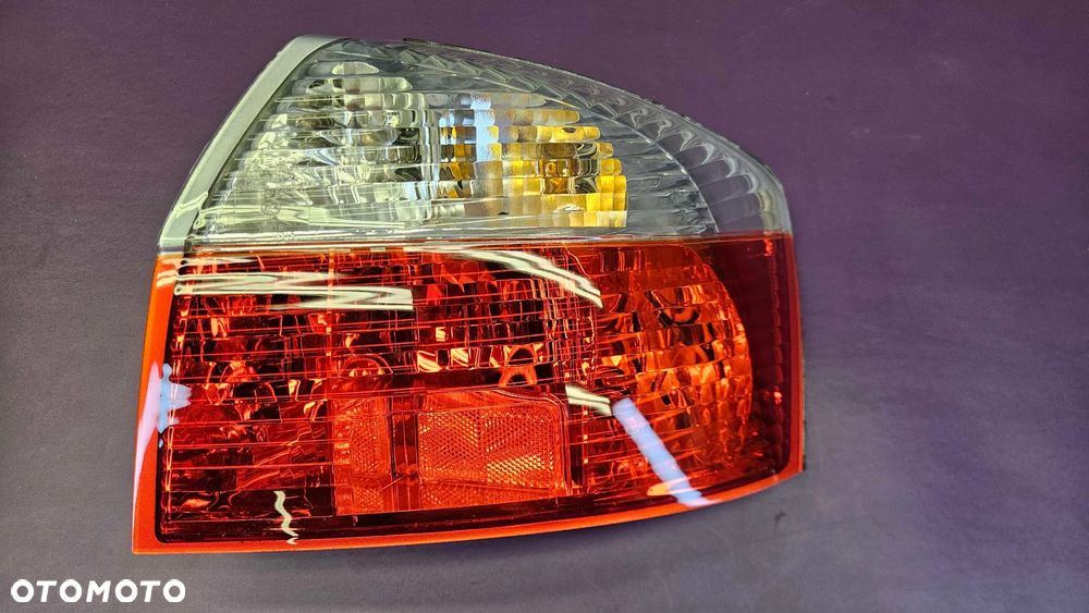 Lampa Lampy Tyl Tylne Lewa Prawa Komplet AUDI A4 B6 Sedan Depo - 26