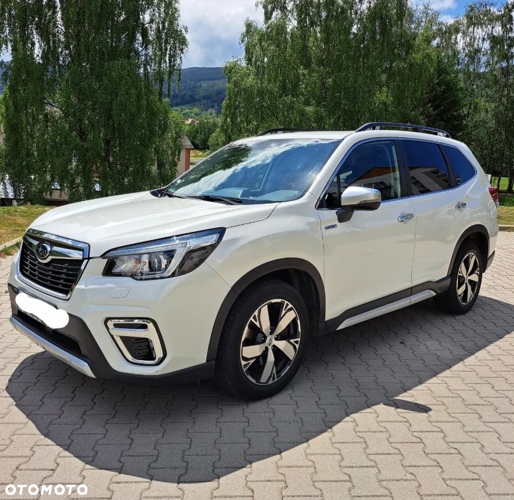 Subaru Forester 2.0 i Platinum (EyeSight) Lineartronic - 1