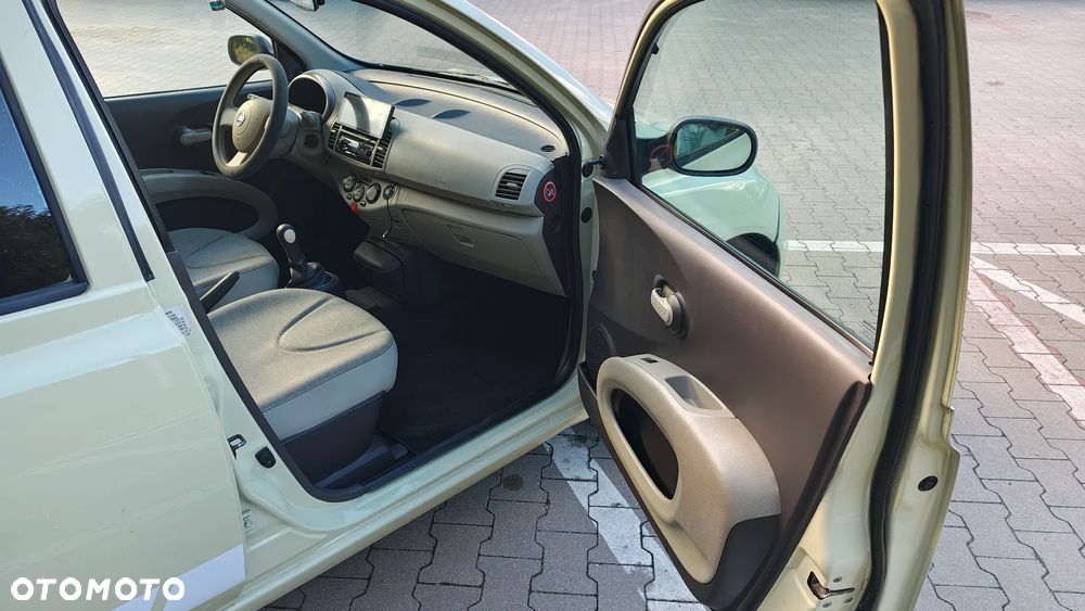 Nissan Micra 1.2 Visia - 9