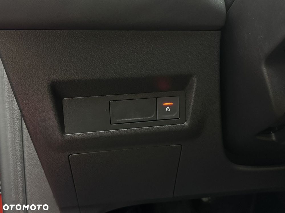 Renault Captur 1.6 E-TECH Plug-In Intens - 22