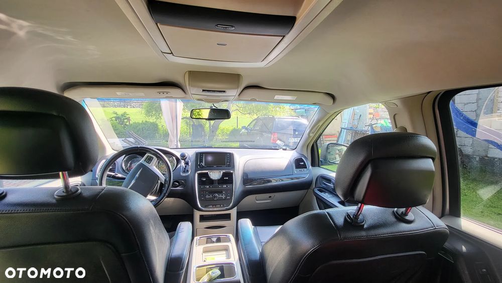 Chrysler Town & Country 3.6 Touring - 6