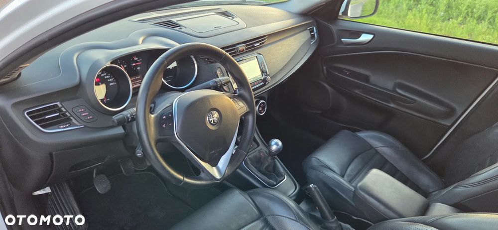 Alfa Romeo Giulietta 1.4 TB 16V Super - 11