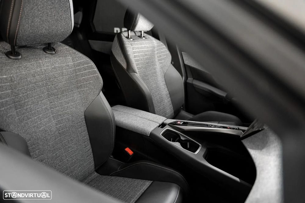 Peugeot 3008 1.2 Hybrid Allure e-DCS6 - 28