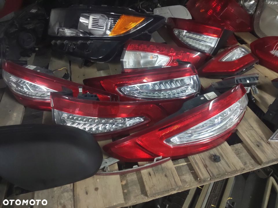LAMPA TYŁ TYLNA PRAWA LEWA FORD FUSION USA SEDAN 13-16 - 1