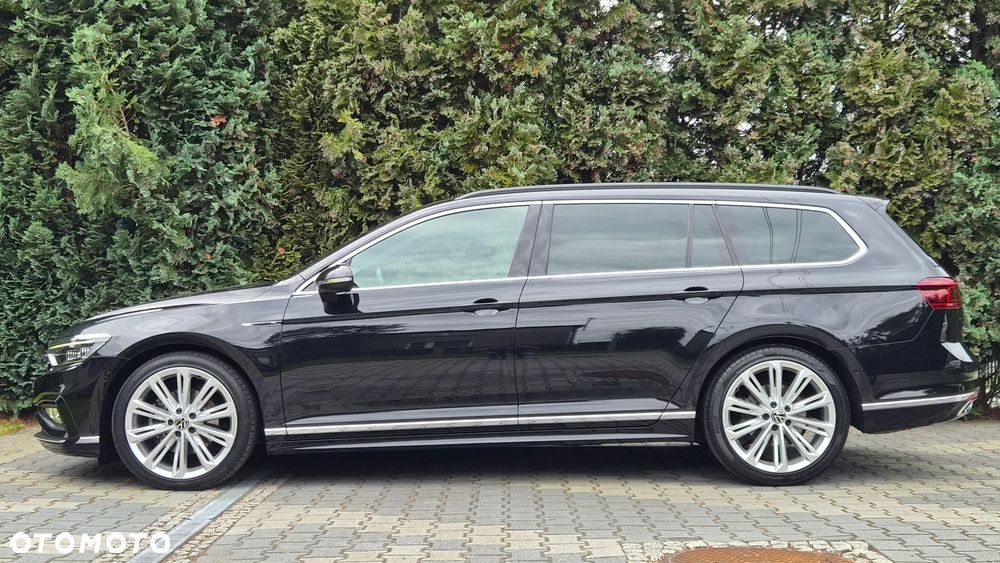 Volkswagen Passat - 13
