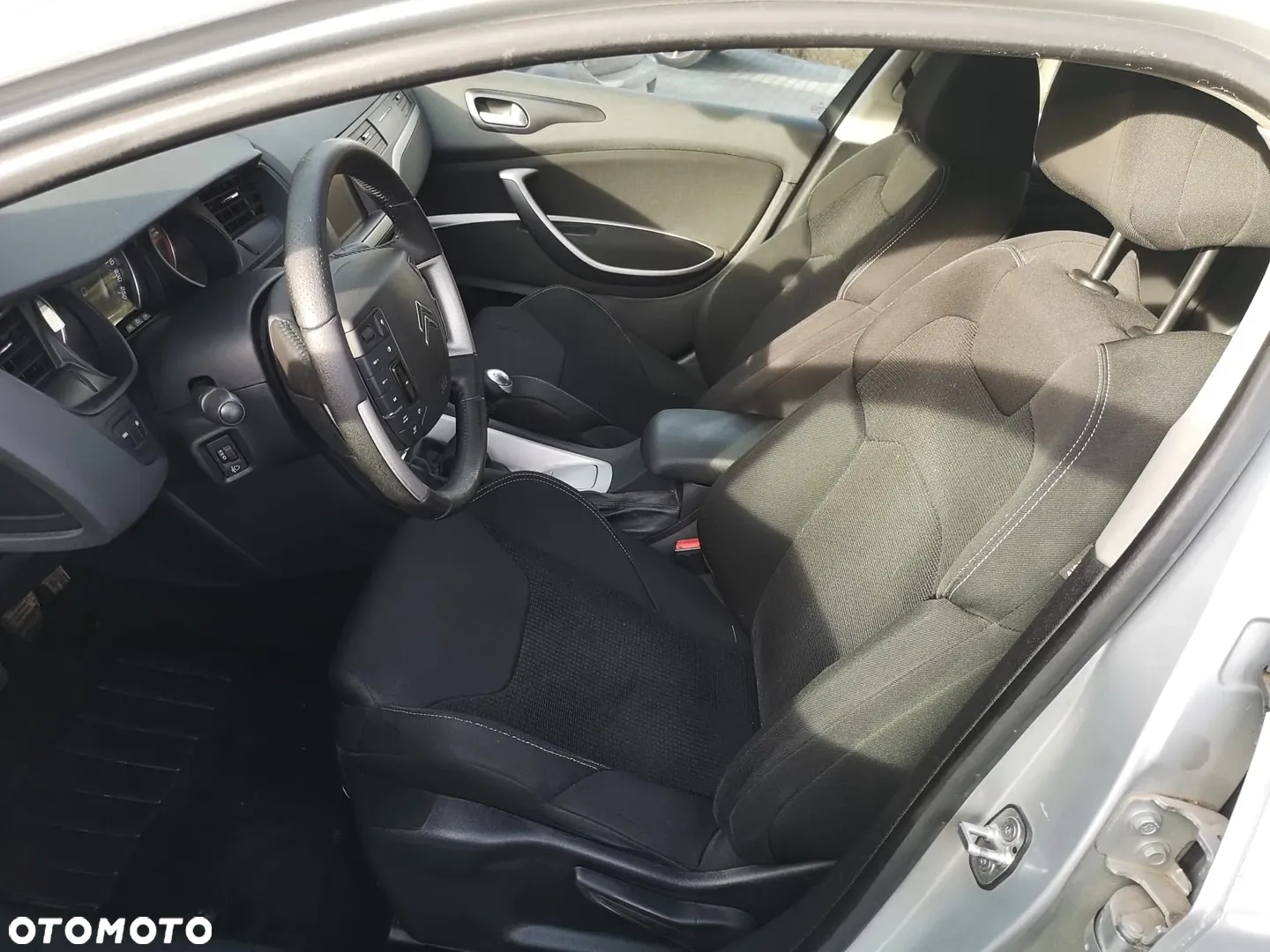 Citroën C5 2.0 HDi Confort - 7
