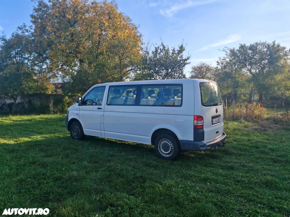 Volkswagen Transporter Multivan Comfortline Scurt - 2