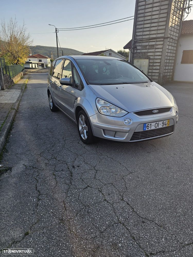 Ford S-Max 1.8 TDCi Titanium 7L - 1
