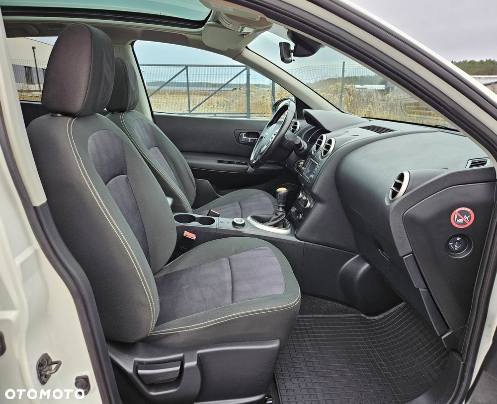 Nissan Qashqai 1.6 dCi 4 x 4 DPF Start/Stop I-Way - 7