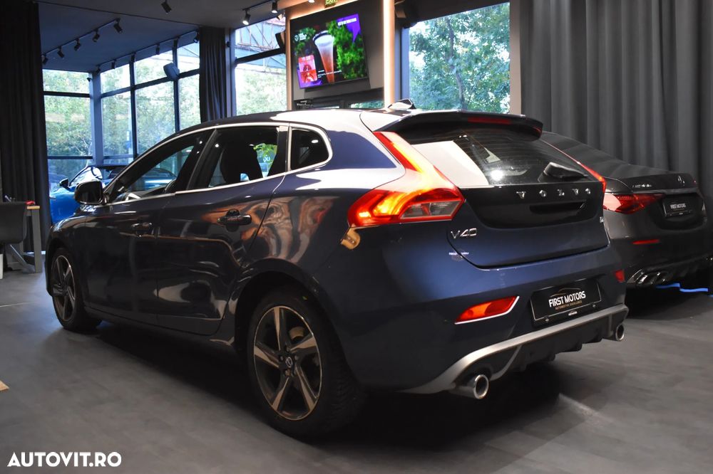 Volvo V40 D3 R-Design - 5