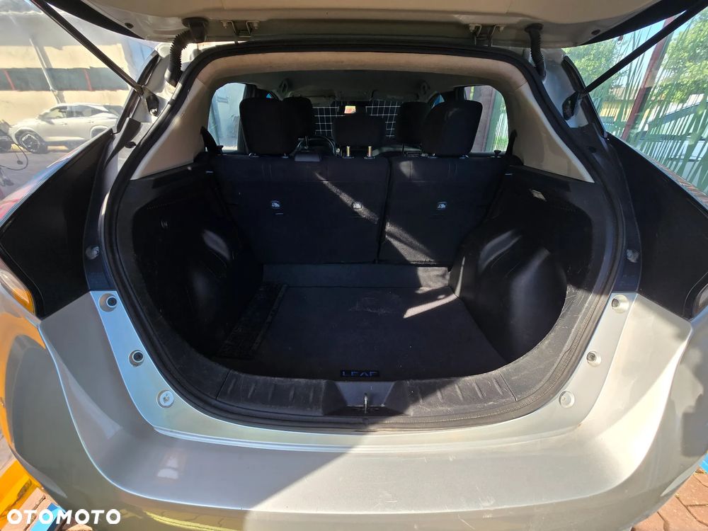 Nissan Leaf - 11