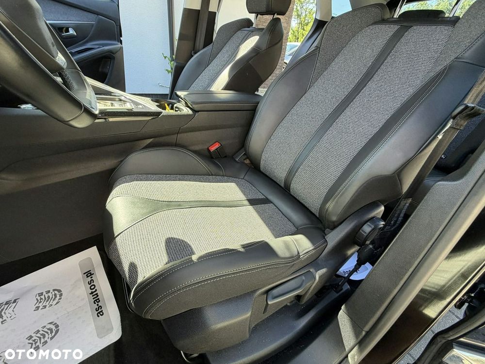 Peugeot 3008 1.5 BlueHDi Allure S&S EAT8 - 19